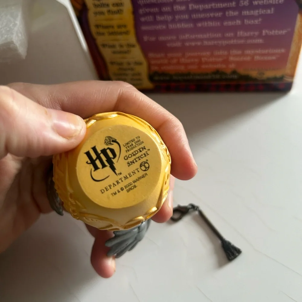 2000 Limited Edition Harry Potter Golden Snitch Secret Box